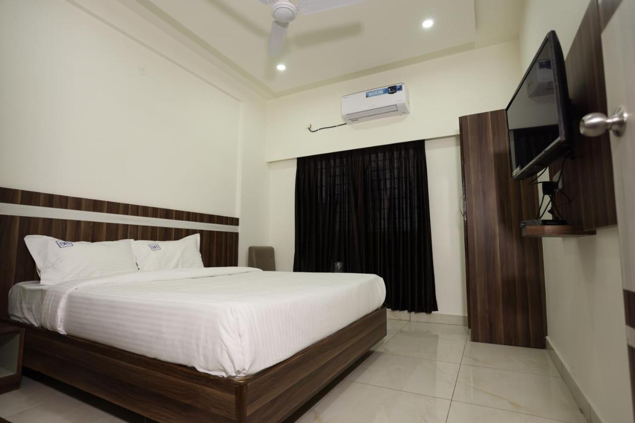 Hotel Sigma Suites Bangalore Ngoại thất bức ảnh