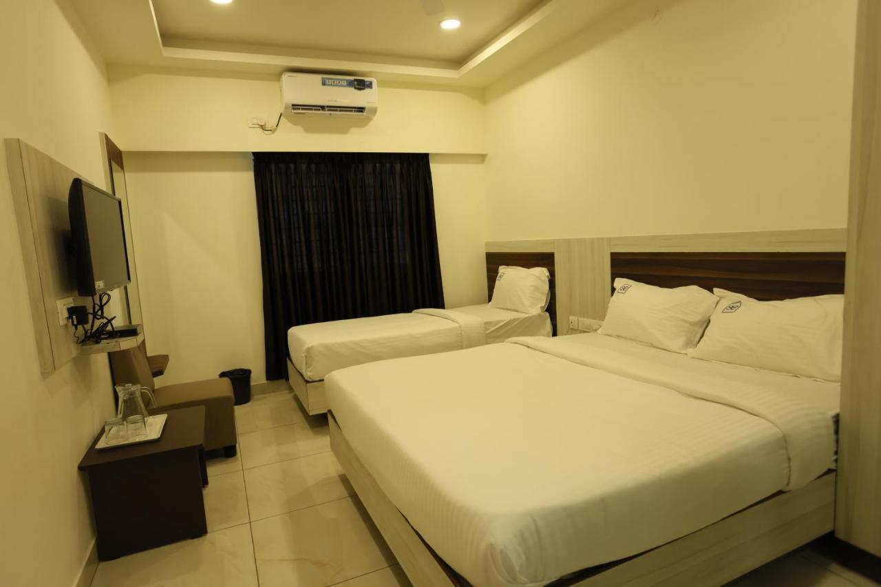 Hotel Sigma Suites Bangalore Ngoại thất bức ảnh