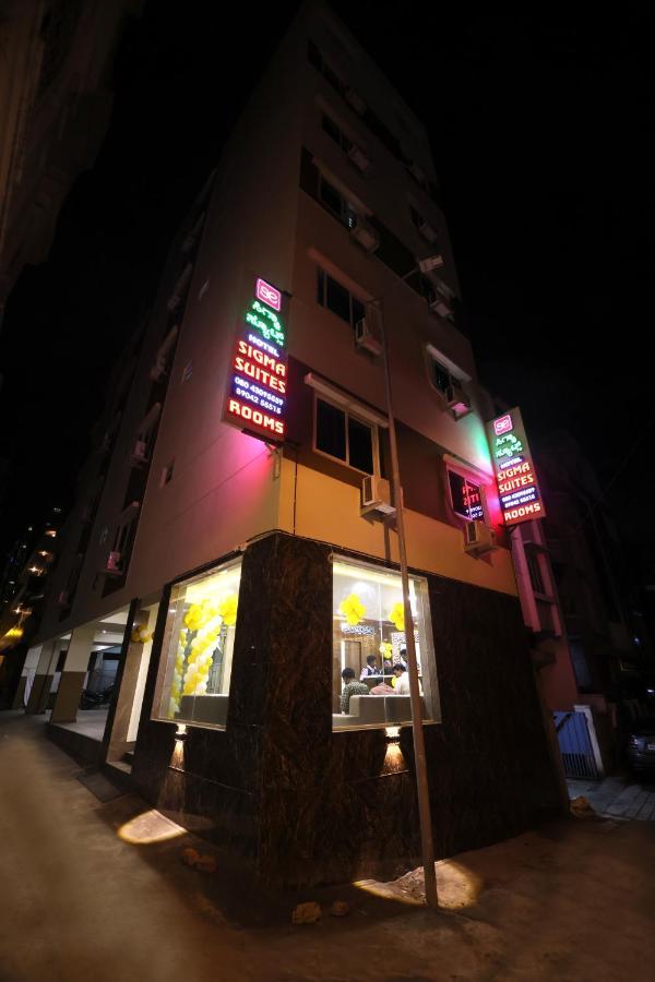 Hotel Sigma Suites Bangalore Ngoại thất bức ảnh