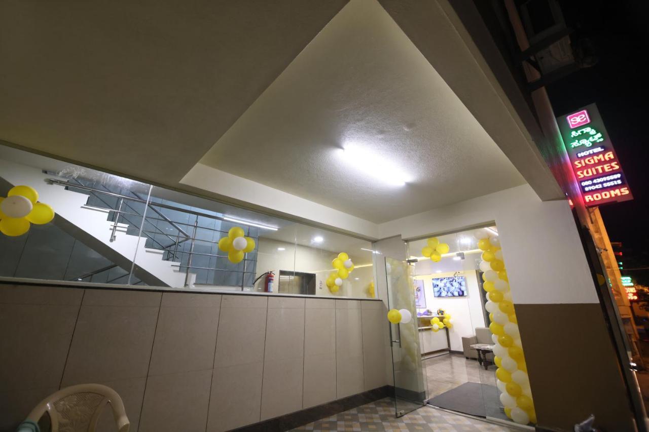 Hotel Sigma Suites Bangalore Ngoại thất bức ảnh