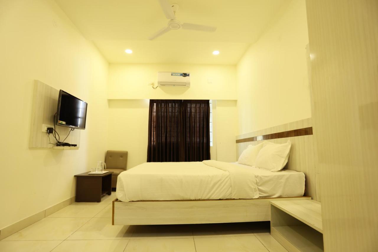 Hotel Sigma Suites Bangalore Ngoại thất bức ảnh