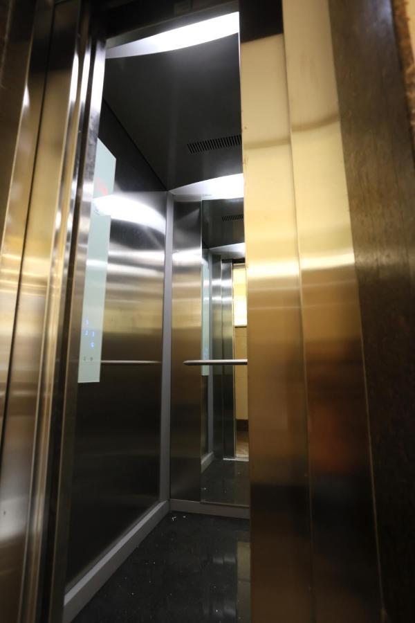 Hotel Sigma Suites Bangalore Ngoại thất bức ảnh