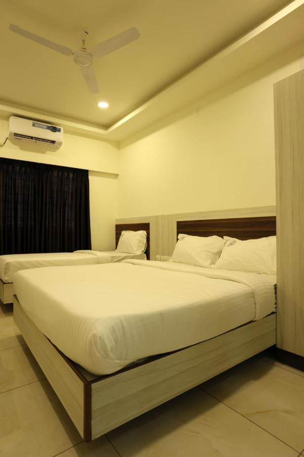 Hotel Sigma Suites Bangalore Ngoại thất bức ảnh