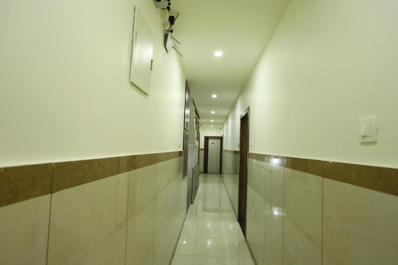 Hotel Sigma Suites Bangalore Ngoại thất bức ảnh